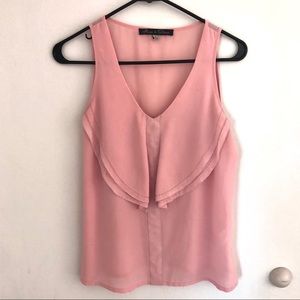 Sleeveless blouse